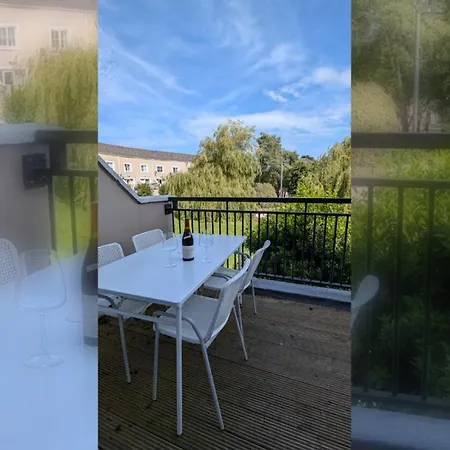 Large Newly Updated 3bd Duplex 20min To Airport Apartment Dublin