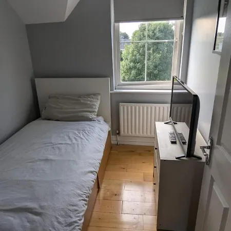 Appartement Large Newly Updated 3bd Duplex 20min To Airport Dublin